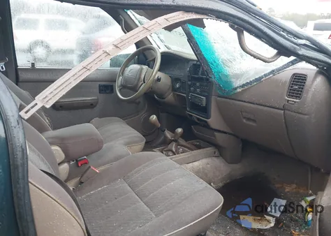 1997 Toyota Tacoma из США, поврежденный, VIN 4TAWM72N0VZ234380